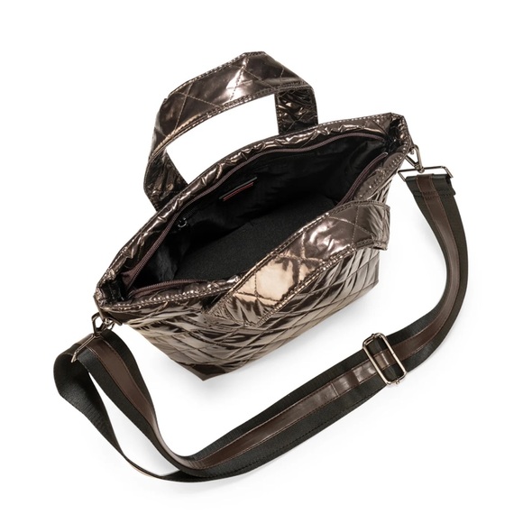 Elegant Pewter Quilted Women's Bag - Picture 3 of 8